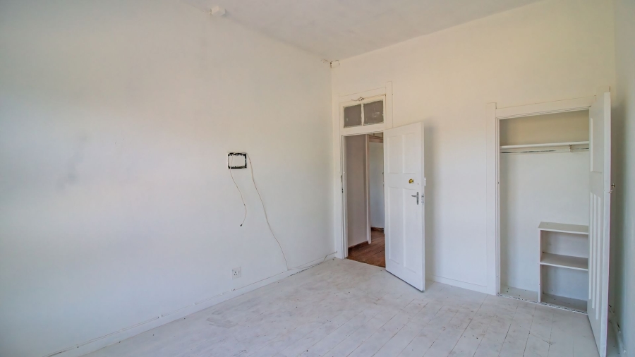 1 Bedroom Property for Sale in Quigney Eastern Cape